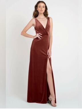 Jenny Yoo Devon Velvet Maxi Dress Gown Women's 18 English Rose Bridesmaid Formal